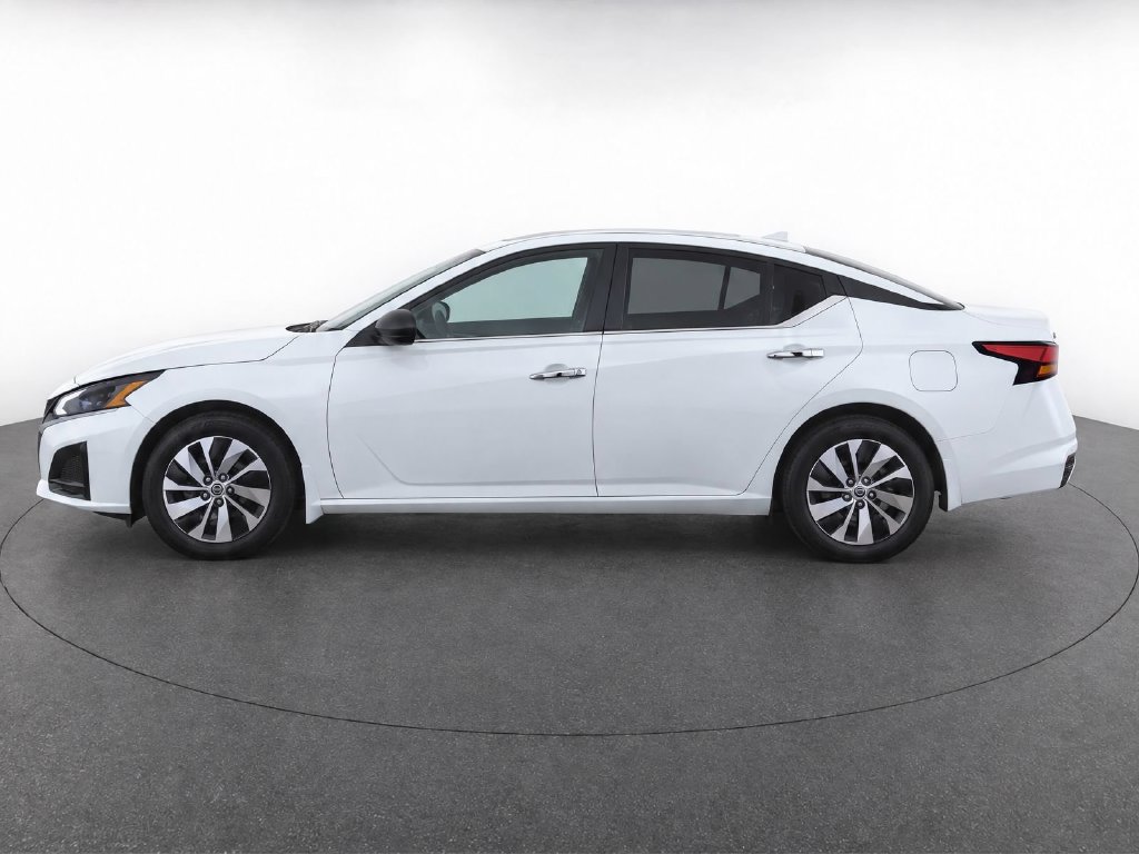 Certified 2025 Nissan Altima 2.5 S FWD image 7