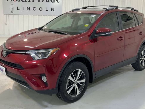 Used 2018 Toyota RAV4 XLE w/ Plus Extra Value Package image 5