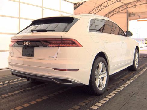 Used 2019 Audi Q8 Premium w/ Convenience Package AWD/4WD image 5