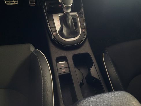 Used 2024 Kia Forte GT-Line FWD image 26