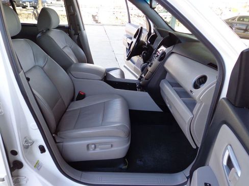 Used 2013 Honda Pilot Touring image 12