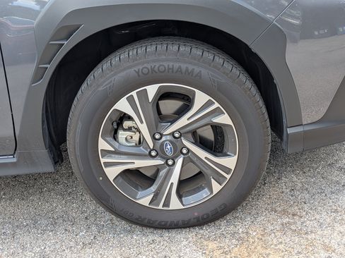 Certified 2026 Subaru Crosstrek 2.5i Premium AWD/4WD image 11