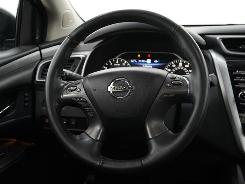 Used 2020 Nissan Murano SL image 18