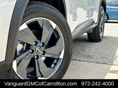 Used 2024 Nissan Rogue SV