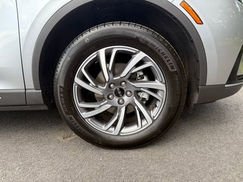 Used 2023 Lincoln Corsair Standard image 42