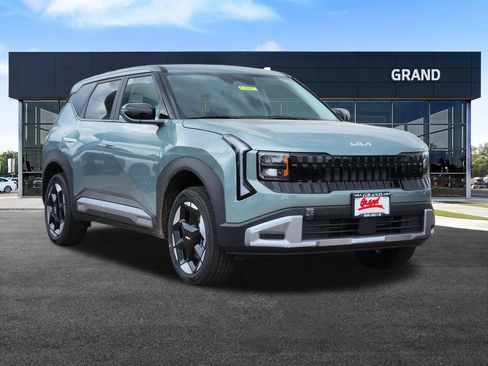 New 2027 Kia Seltos S AWD/4WD image 2