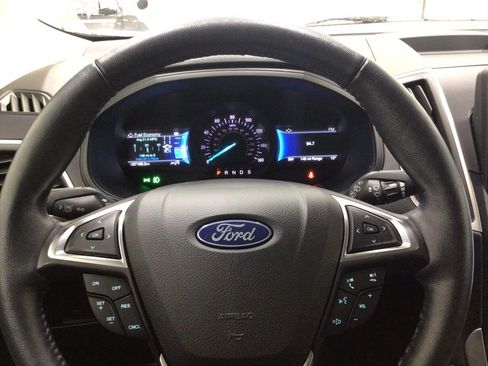 Used 2022 Ford Edge SEL w/ Convenience Package image 11