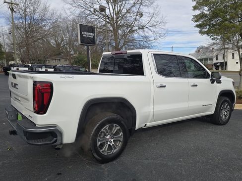 New 2026 GMC Sierra 1500 SLT w/ SLT Convenience Package image 3