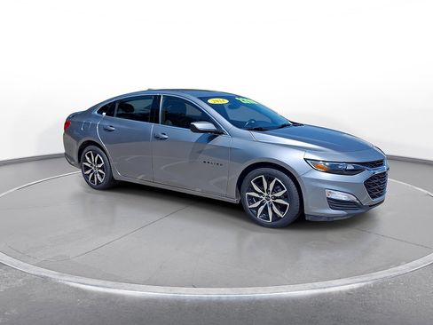 Used 2024 Chevrolet Malibu RS FWD image 9