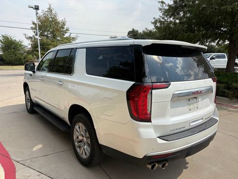 Used 2024 GMC Yukon XL Denali AWD/4WD image 6
