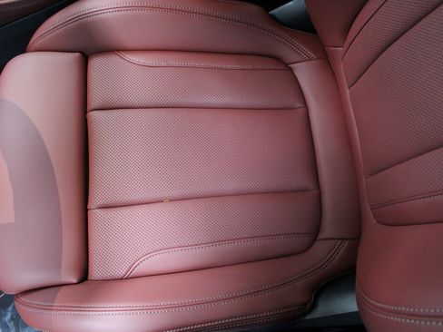 Used 2024 BMW X4 M40i w/ Premium Package image 14