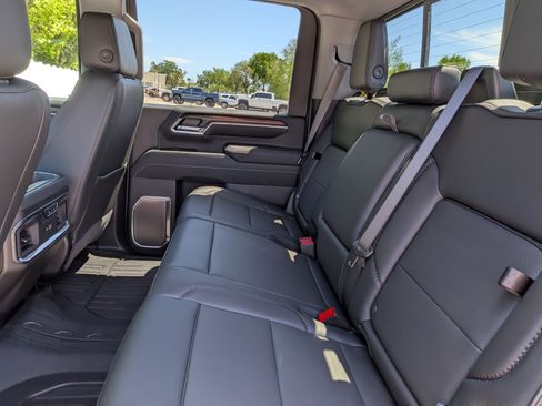 New 2026 GMC Sierra 3500 Denali image 17