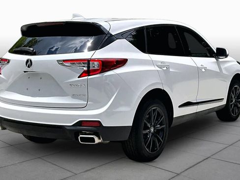Used 2025 Acura RDX SH-AWD image 13