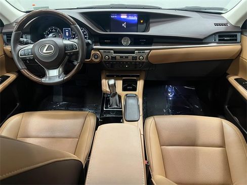 Used 2017 Lexus ES 350 image 14