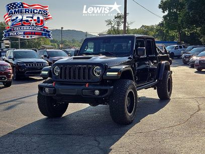 Used 2024 Jeep Gladiator Mojave