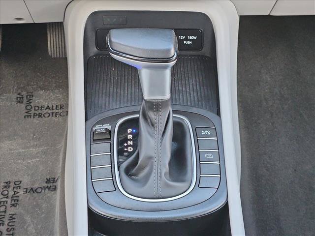 Used 2025 Hyundai Kona SEL FWD image 11