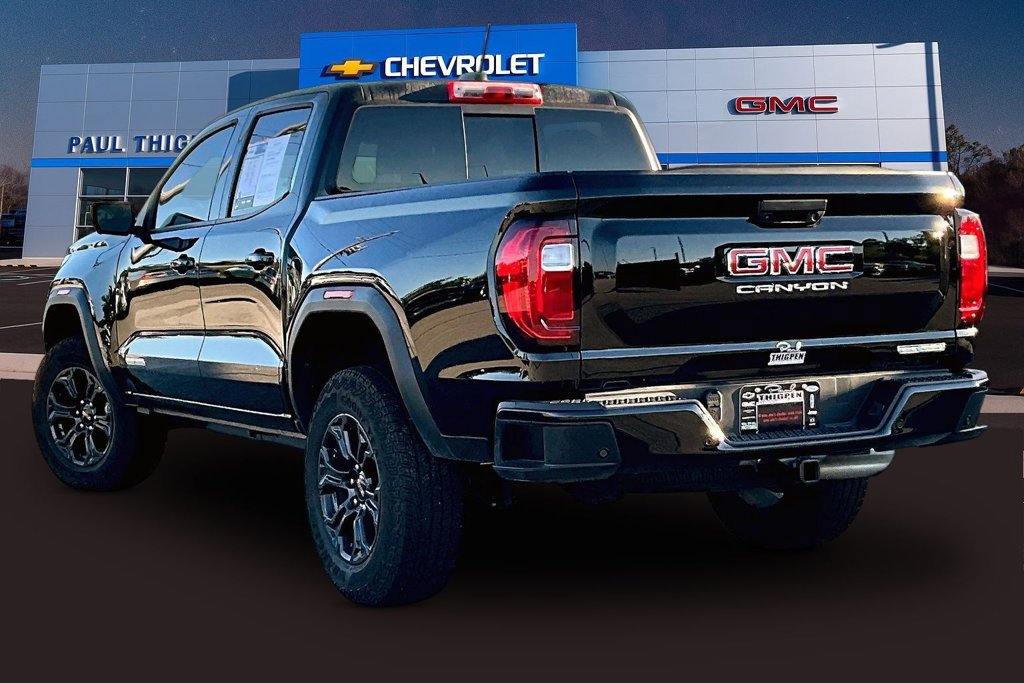 Used 2025 GMC Canyon Elevation w/ Convenience Package RWD image 5