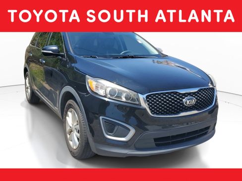 Used 2016 Kia Sorento AWD image 1