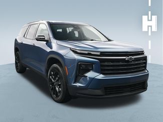 Used 2024 Chevrolet Traverse LT w/ Midnight/Sport Edition FWD video 1