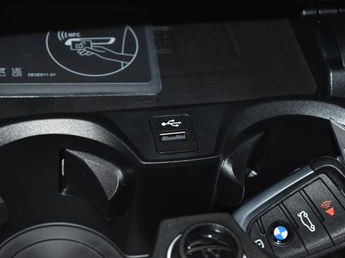 New 2026 BMW 330i xDrive Sedan w/ Premium Package image 12