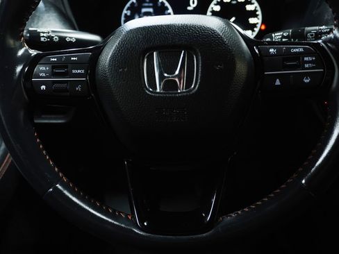 Used 2024 Honda HR-V Sport image 15