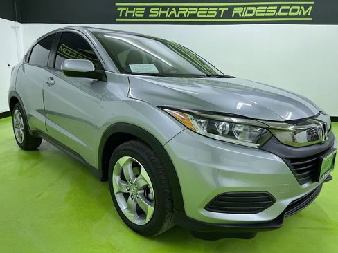 Used 2022 Honda HR-V LX image 2