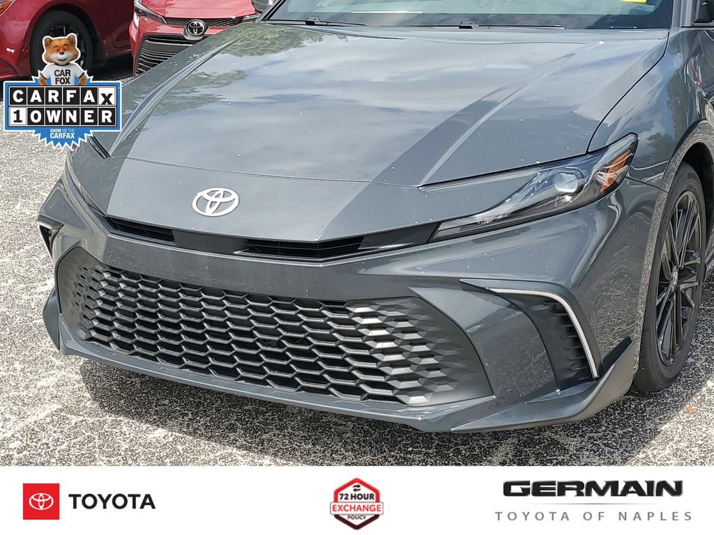 Used 2026 Toyota Camry SE FWD image 14