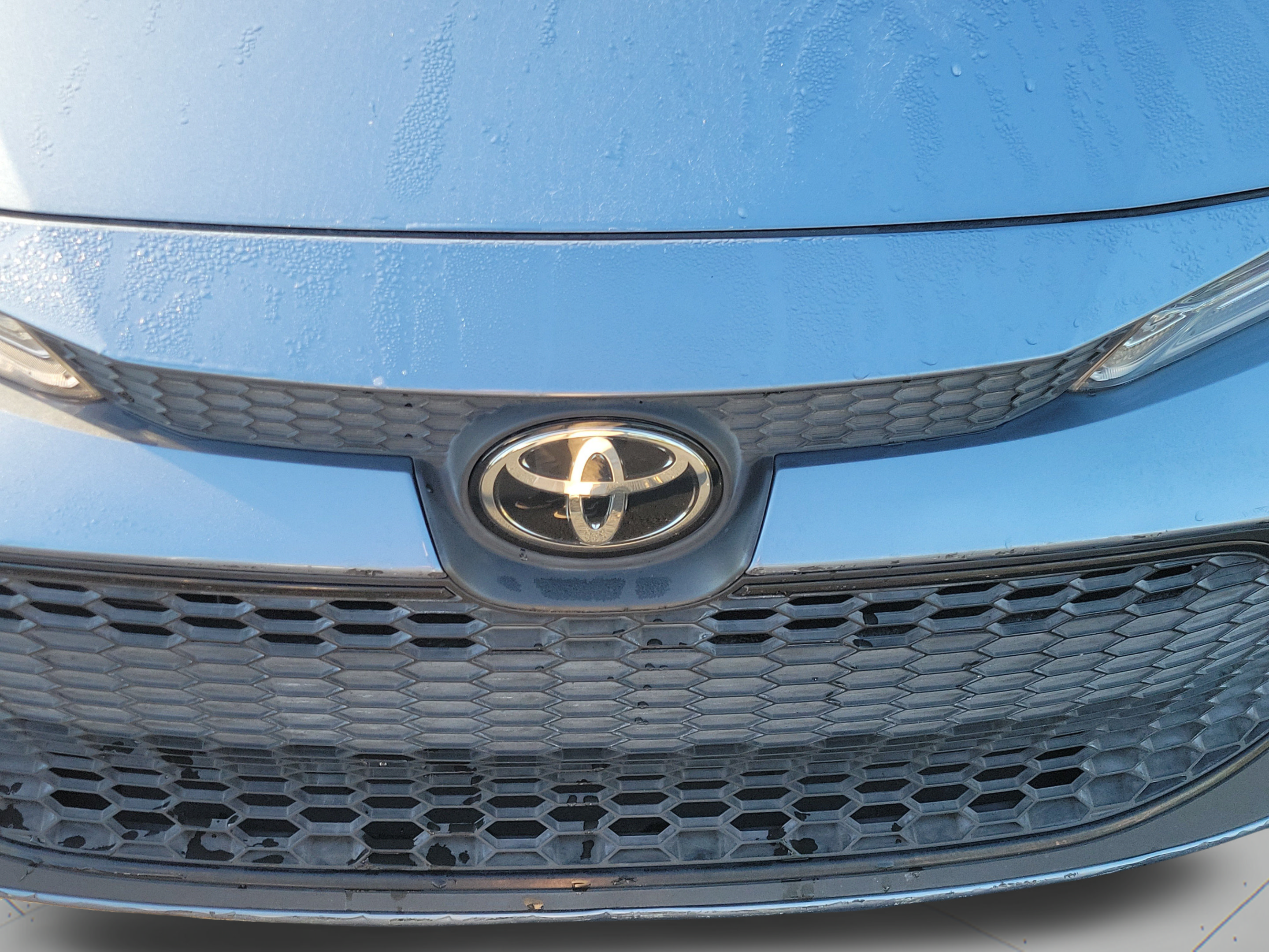 Used 2021 Toyota Corolla LE FWD image 12