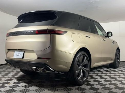 New 2025 Land Rover Range Rover Sport Autobiography AWD/4WD image 8