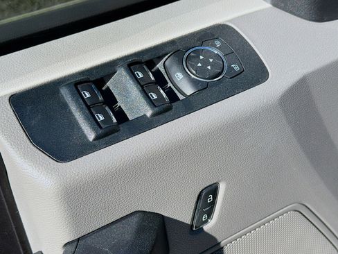 Used 2018 Ford F150 XL w/ Equipment Group 101A Mid image 22