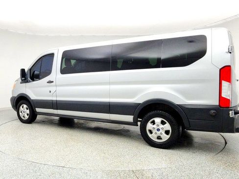 Used 2018 Ford Transit 350 XLT image 7