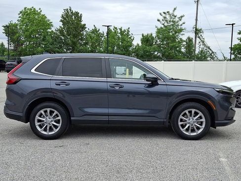 Used 2023 Honda CR-V EX-L image 10