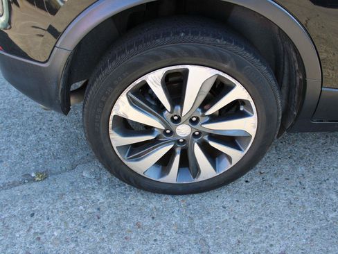 Used 2019 Buick Encore Essence w/ Safety Package II FWD image 11