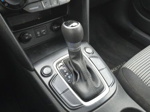 Used 2019 Hyundai Kona SE image 23