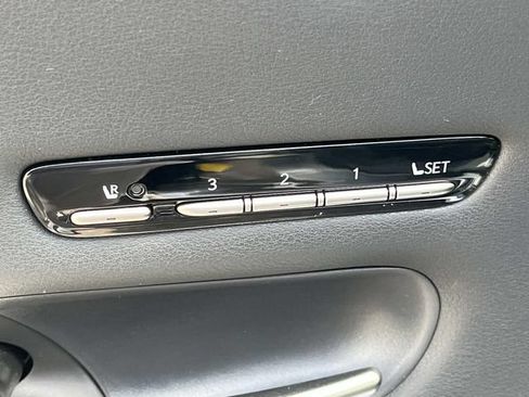 Used 2021 Lexus LS 500 w/ Interior Upgrade Package RWD image 30
