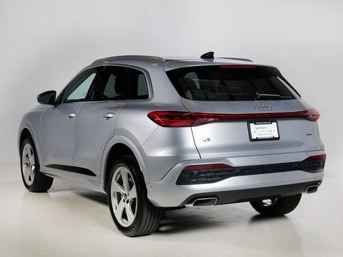 Used 2025 Audi Q5 Premium w/ Premium Plus AWD/4WD image 5