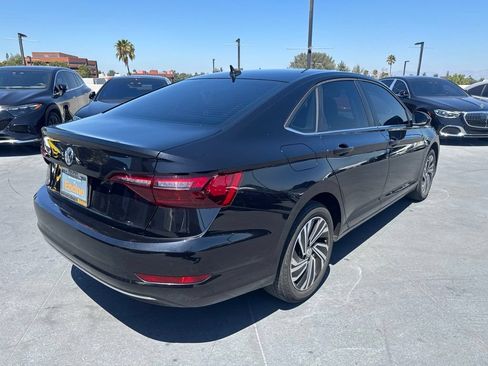 Used 2021 Volkswagen Jetta SEL FWD image 5