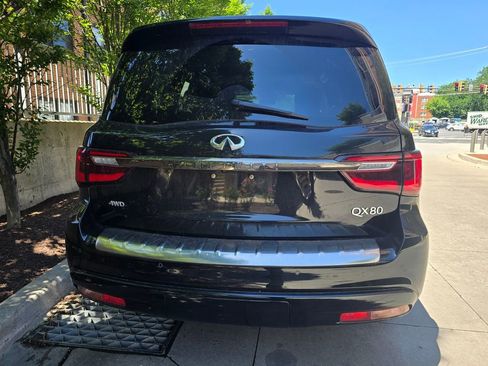 Used 2024 INFINITI QX80 Sensory AWD/4WD image 6