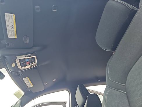 New 2026 RAM 1500 4x4 Crew Cab image 30