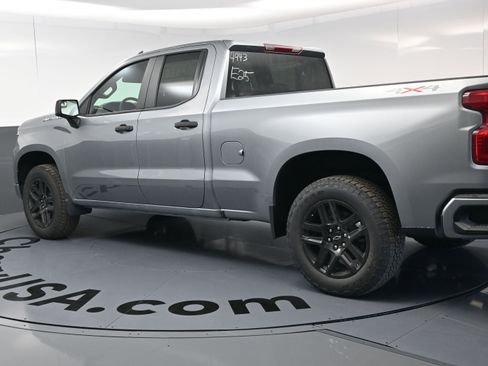 New 2026 Chevrolet Silverado 1500 Custom w/ Turbomax Blackout Package image 7