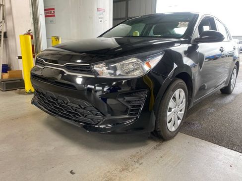 Used 2023 Kia Rio LX FWD image 2