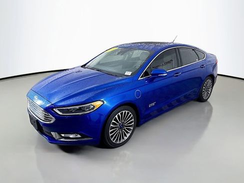Used 2017 Ford Fusion Energi Titanium image 3