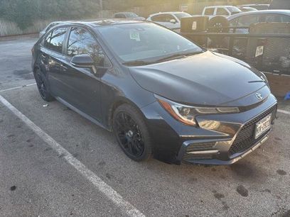 Used 2020 Toyota Corolla SE w/ SE Premium Package