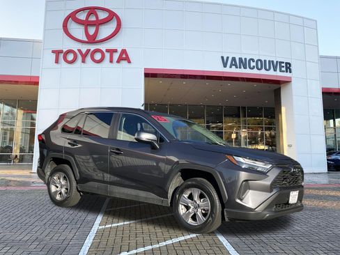 Certified 2025 Toyota RAV4 XLE AWD/4WD image 1