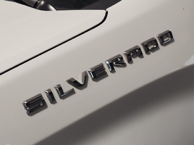 Used 2023 Chevrolet Silverado 1500 Custom RWD image 9