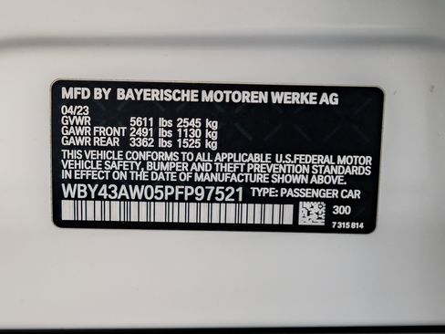 Used 2023 BMW i4 eDrive35 w/ Premium Package image 62