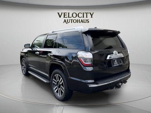 Used 2017 Toyota 4Runner Limited AWD/4WD image 5