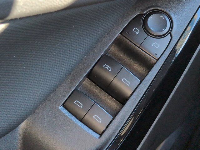 Used 2025 Chevrolet Equinox LT FWD image 22