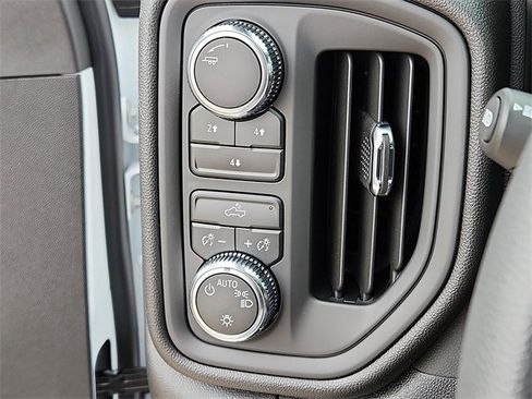 New 2026 GMC Sierra 3500 Pro image 17