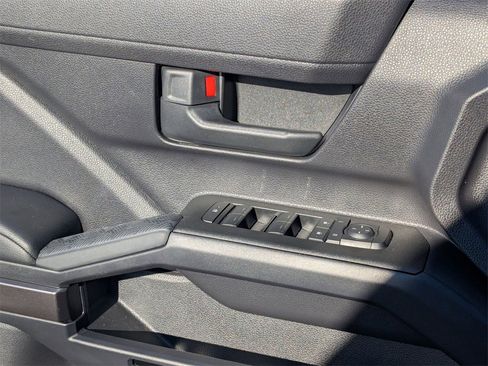 Used 2025 Toyota 4Runner SR5 image 14